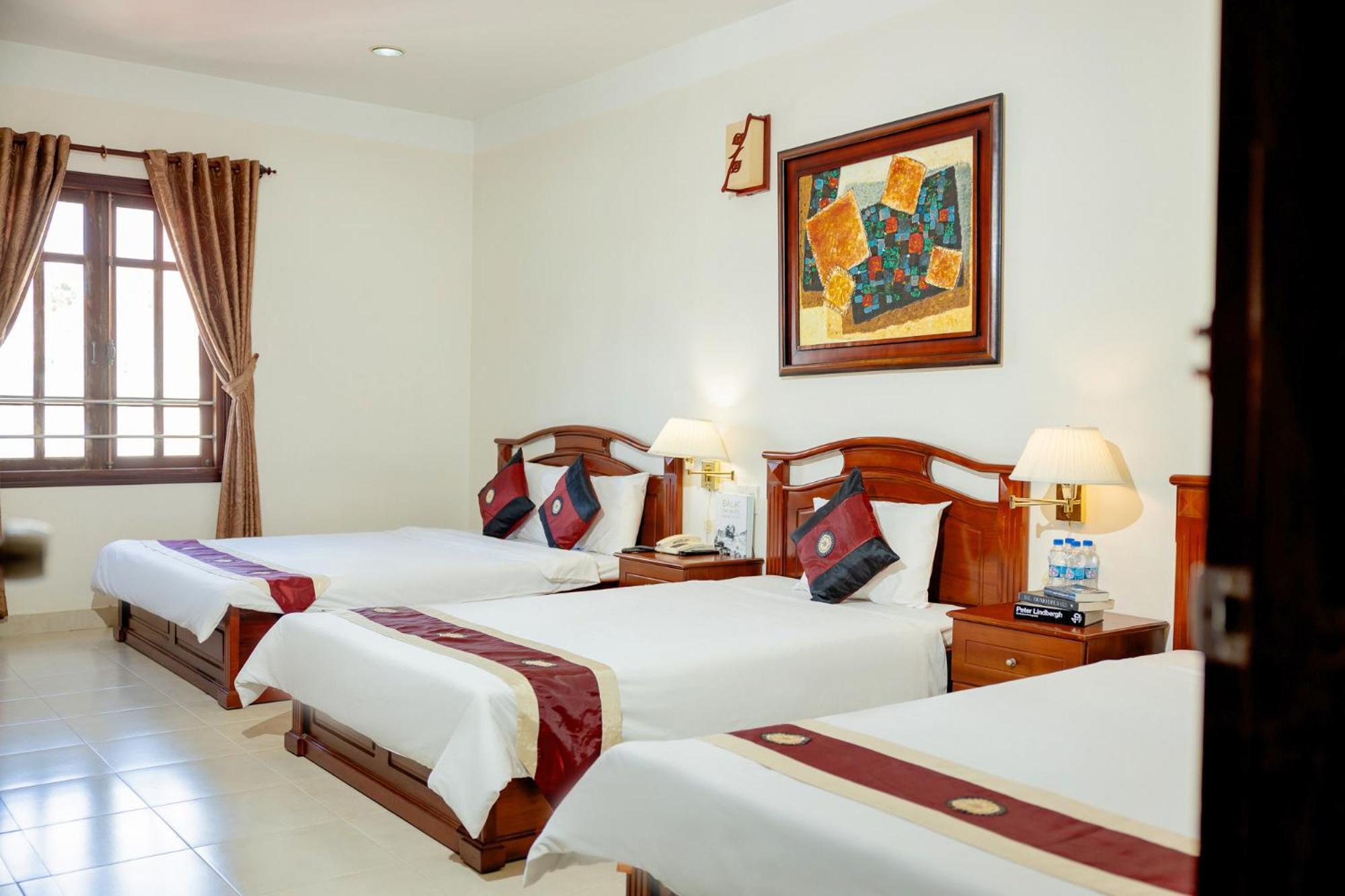Hung Phong Hotel - Near Dalat Night Market Exterior foto